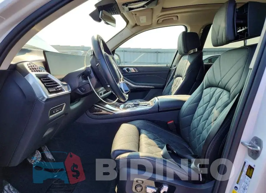 5UX23EM08R9S50083 Photo# 7