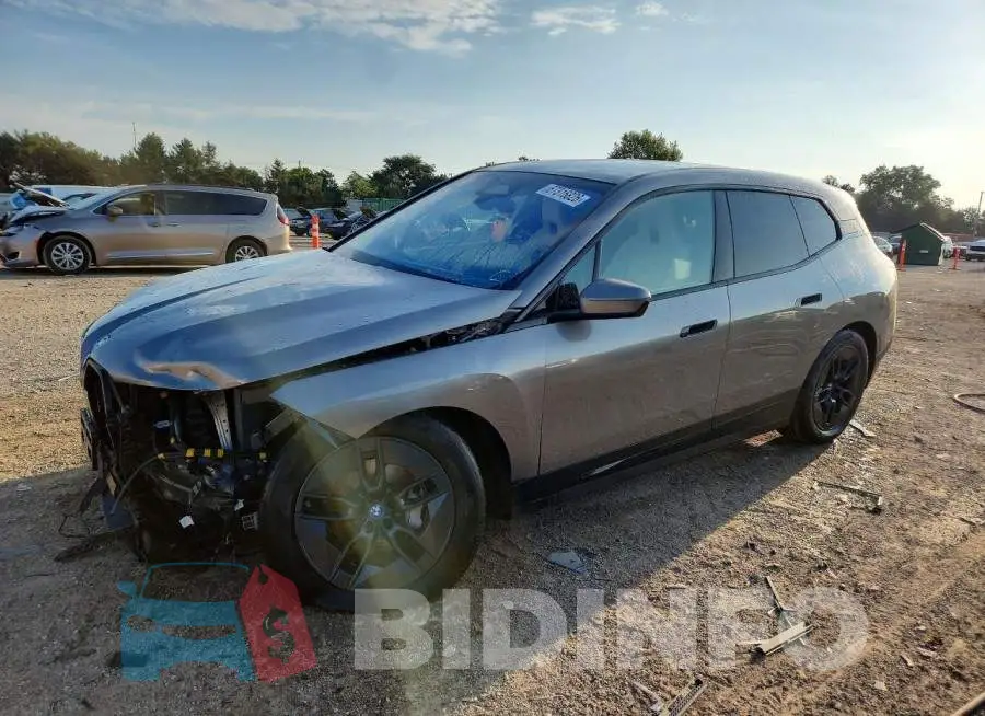 WB523CF01SCU73573 Photo# 1