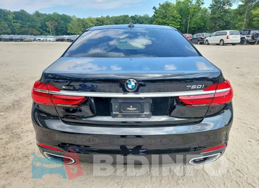 WBA7F2C59HG422655 Photo# 6