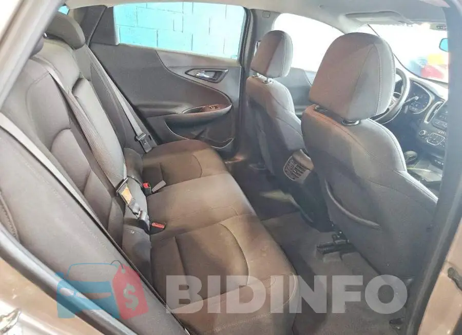1G1ZD5ST1PF167113 Photo# 10