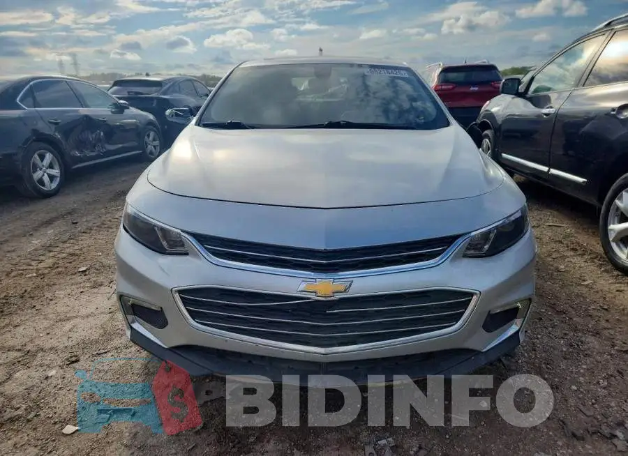 1G1ZD5ST3JF279774 Photo# 5