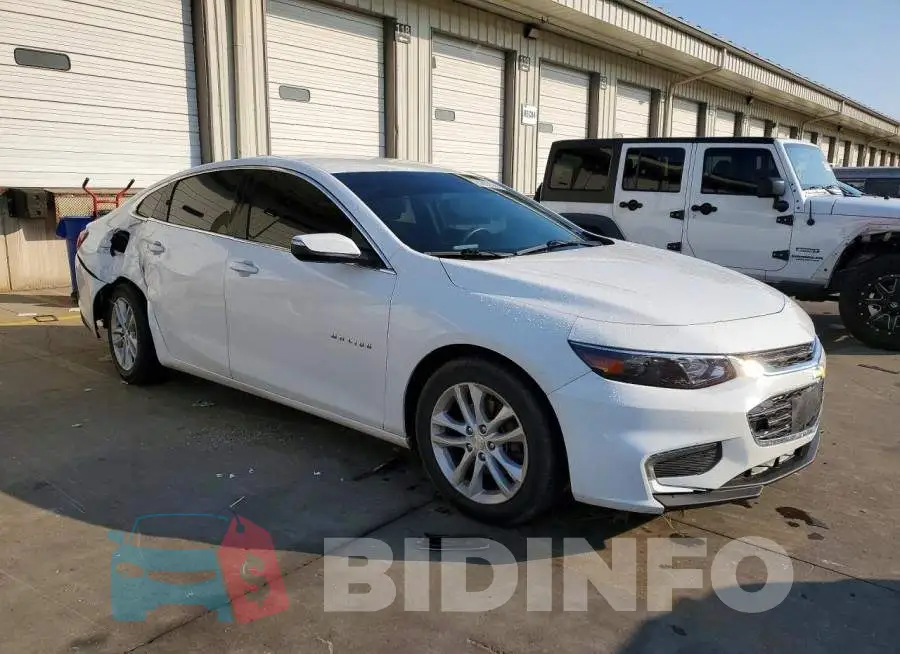 1G1ZD5ST5JF151651 Photo# 4
