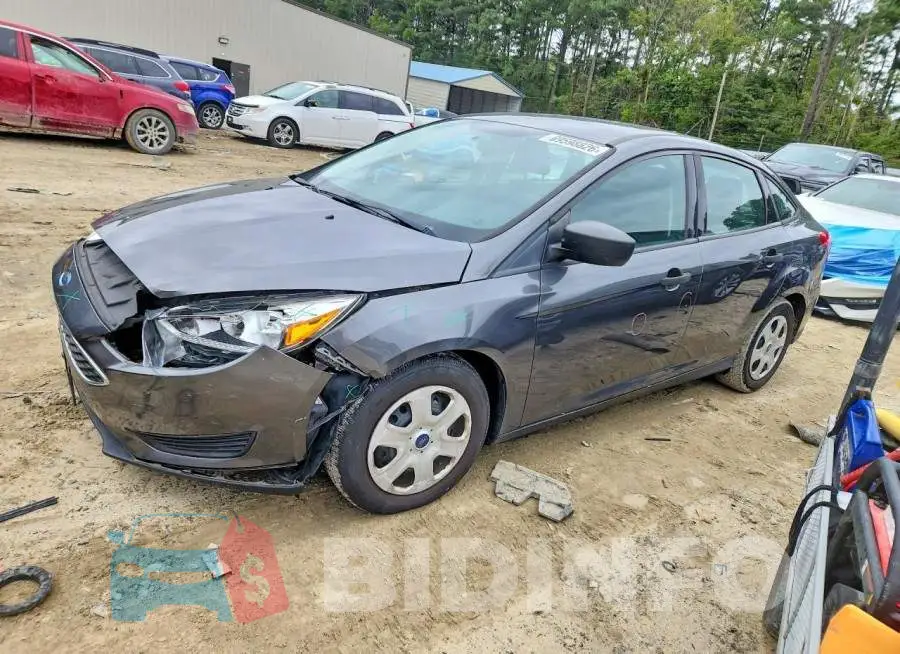 1FADP3E2XJL225735 Photo# 1
