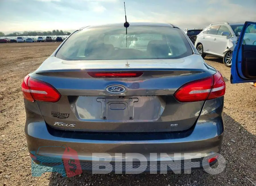 1FADP3F22HL280334 Photo# 6