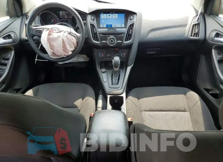 1FADP3M26HL346970 Photo# 8