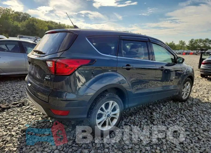 1FMCU9GD4KUB91170 Photo# 3