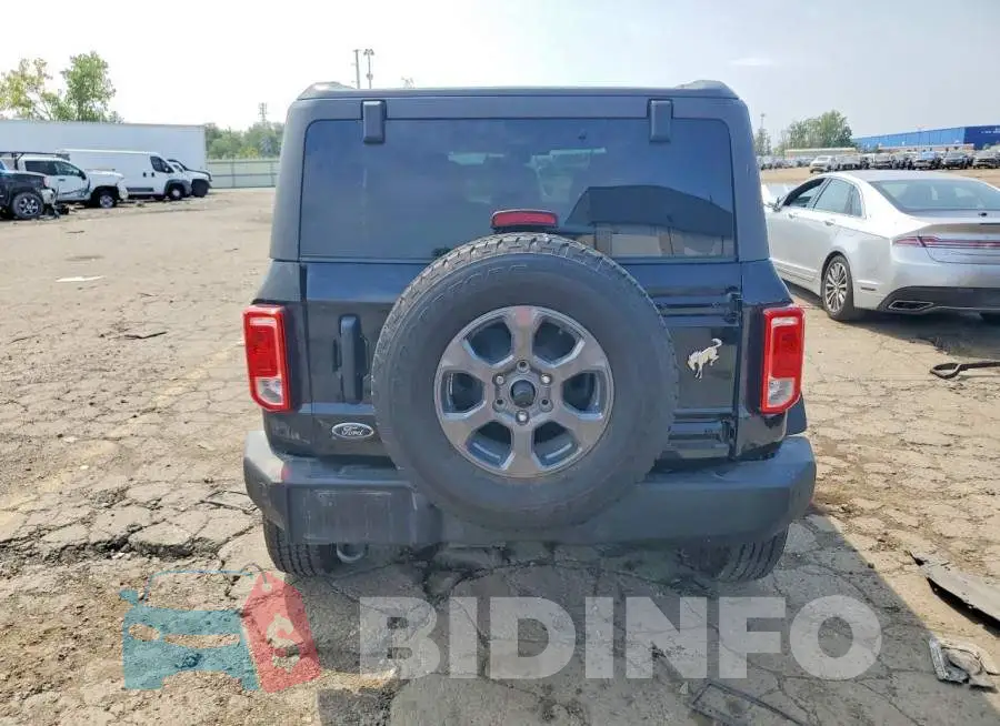 1FMDE7BH4SLB31153 Photo# 6