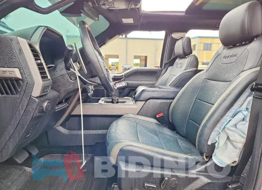 1FTFW1RGXJFB81962 Photo# 7