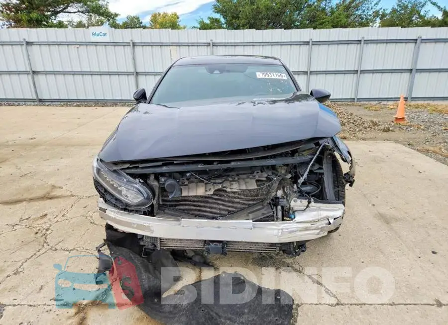 1HGCV2F37KA022443 Photo# 5