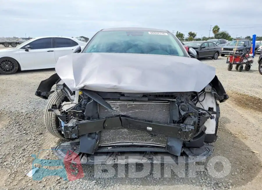 3KPF24AD5PE687183 Photo# 5
