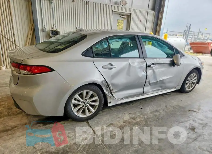 5YFB4MDE9RP169074 Photo# 3