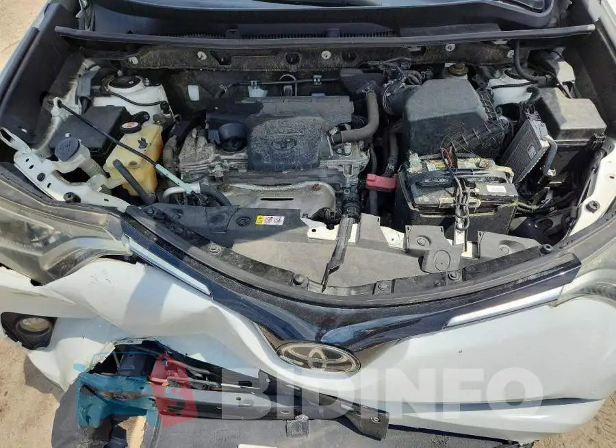 JTMBFREV6JD250613 Photo# 12