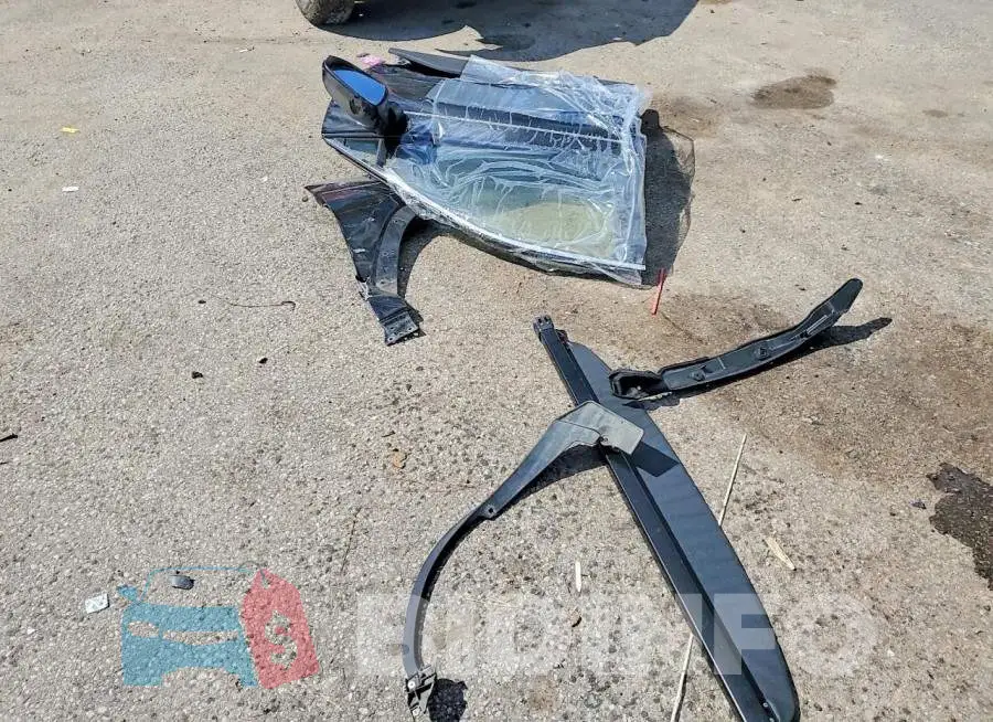 JTMW1RFV2KD011723 Photo# 13