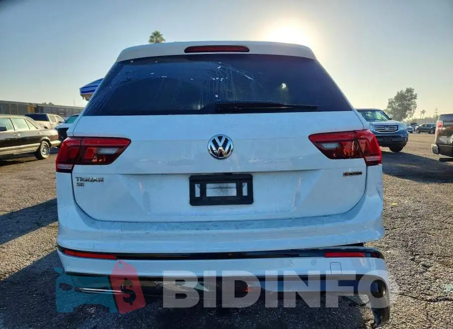 3VV2B7AX4MM067194 Photo# 6