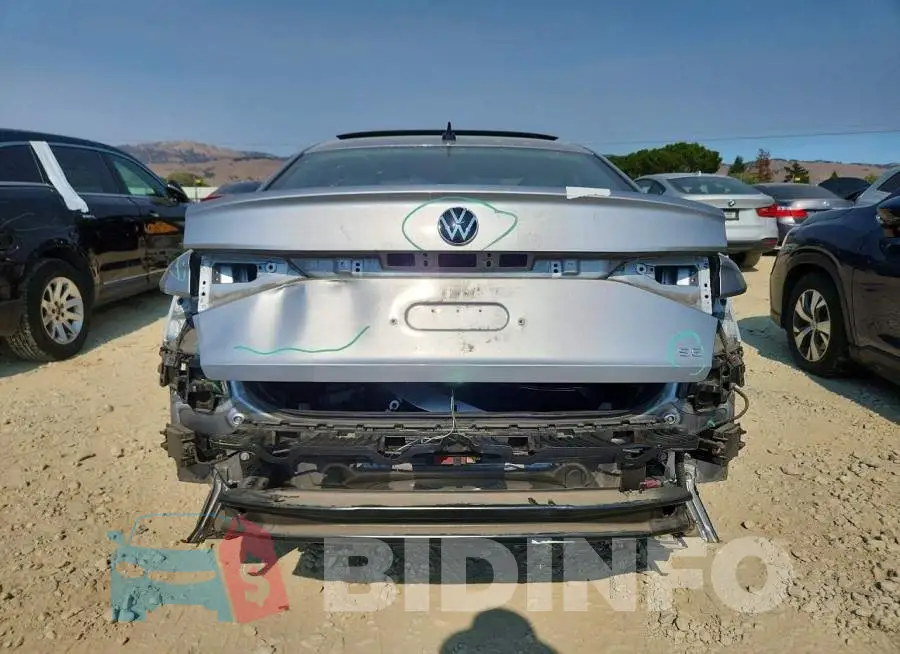 3VW7X7BU8SM088084 Photo# 6