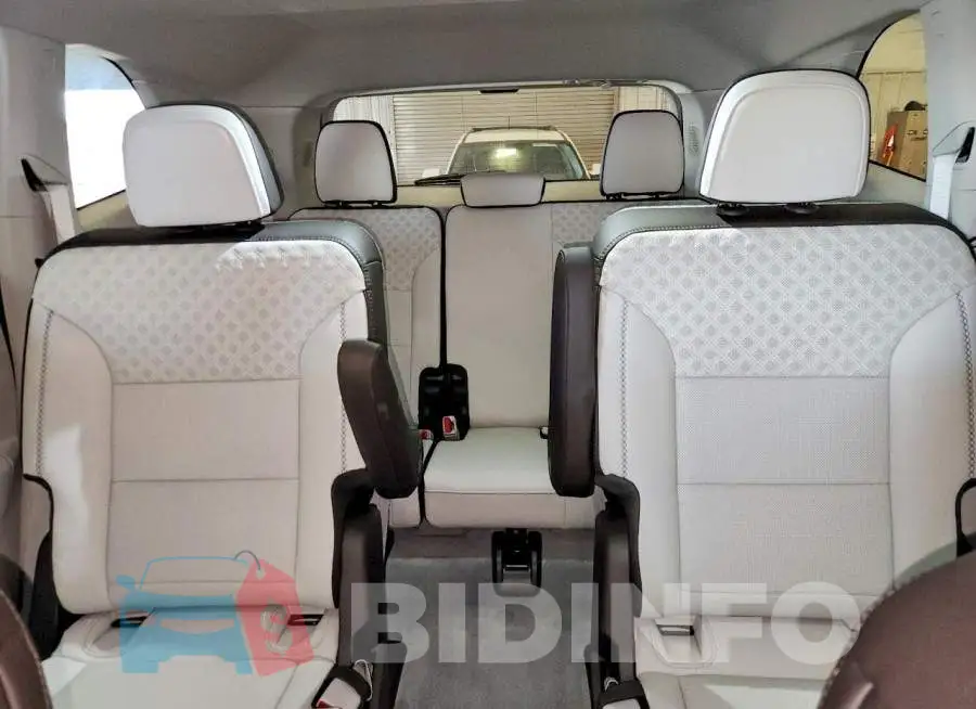 1GKENRRS8SJ132795 Photo# 10