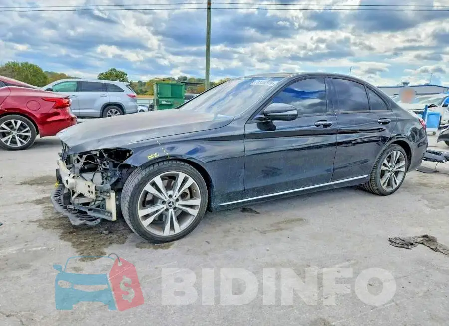 WDDWF4JB2HR304847 Photo# 1