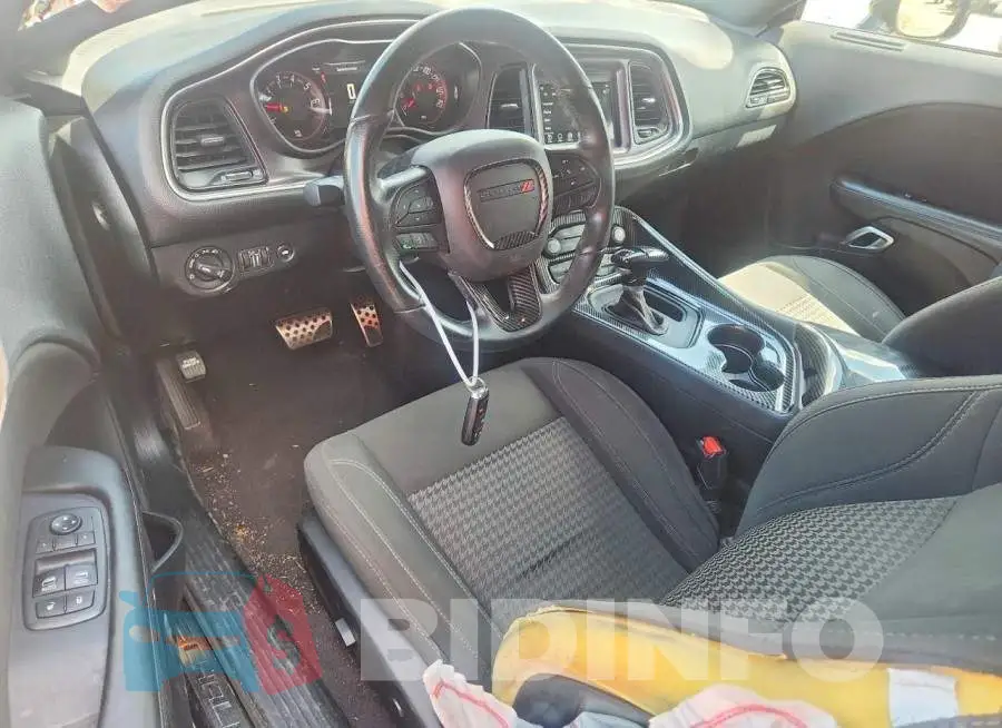 2C3CDZAG1JH219309 Photo# 8