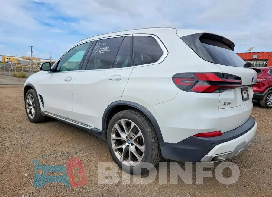 5UX13EU05R9V40227 Photo# 2