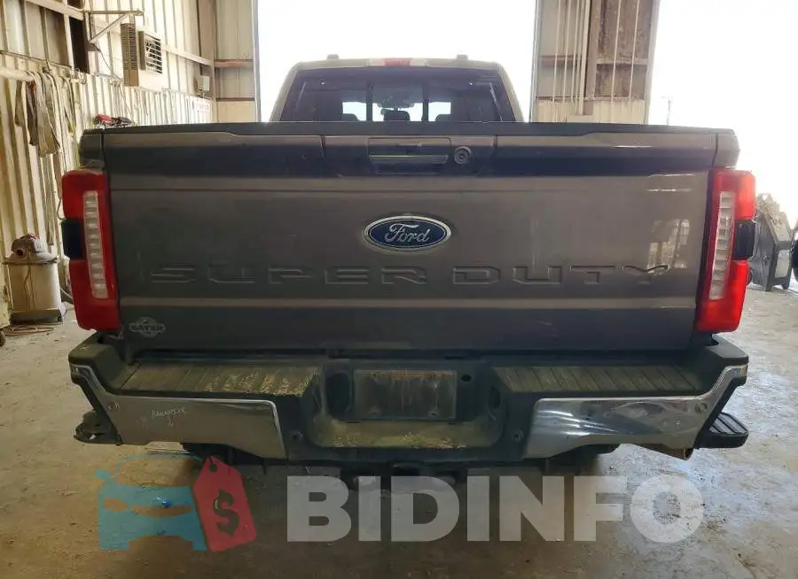1FT8W3BNXPEC49317 Photo# 6