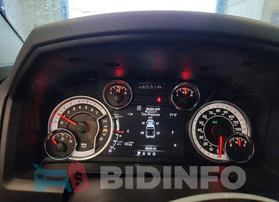 1C6RR7TT1JS268130 Photo# 9