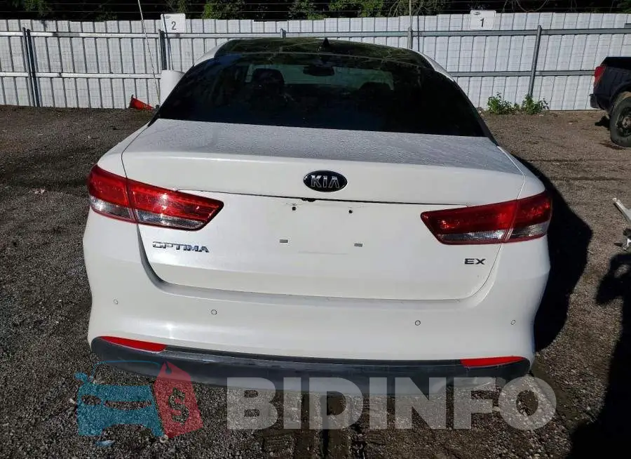 5XXGU4L35JG266372 Photo# 6