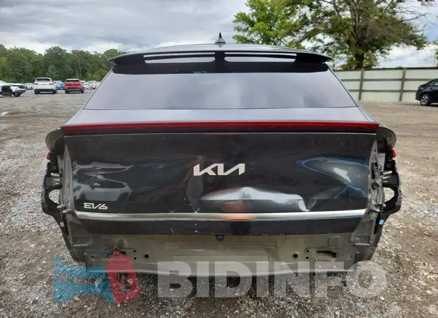 KNDC34LAXP5128842 Photo# 6