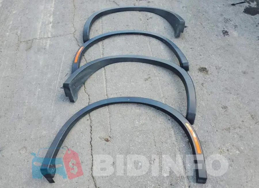 JA4J3UA87PZ020849 Photo# 13