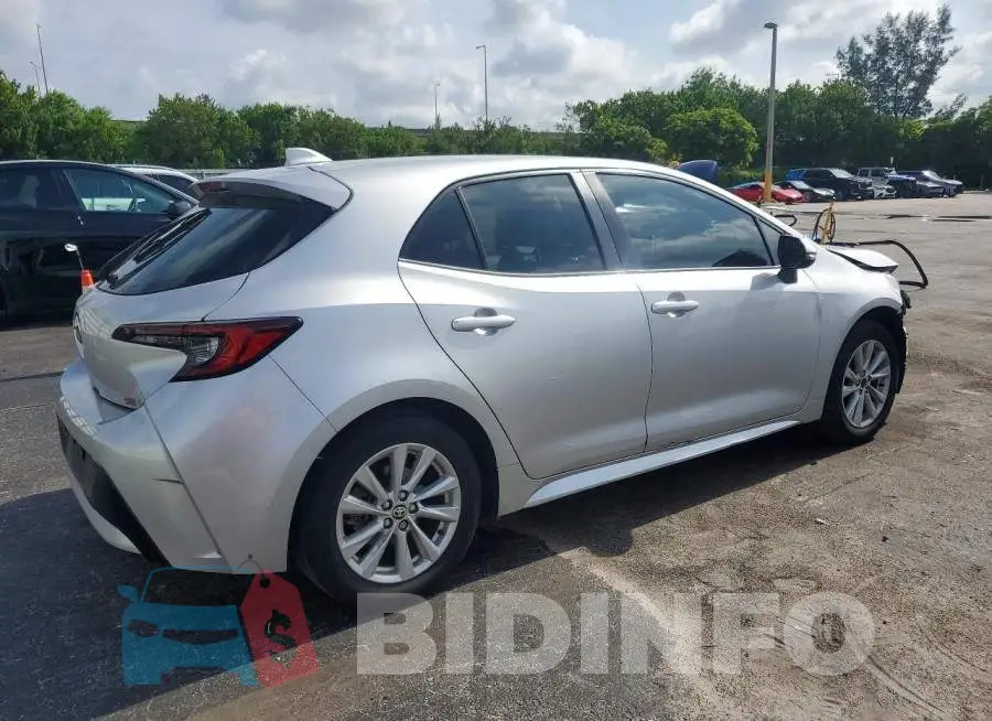 JTND4MBE9P3201843 Photo# 3