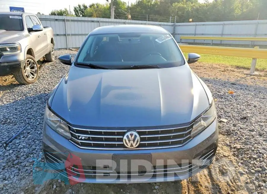1VWDT7A37HC004015 Photo# 5