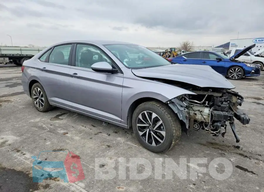 3VW5M7BU8RM081548 Photo# 4