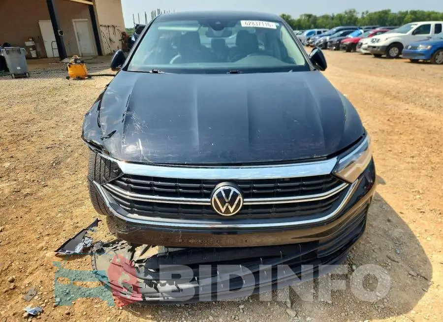 3VW7M7BU8RM024355 Photo# 5