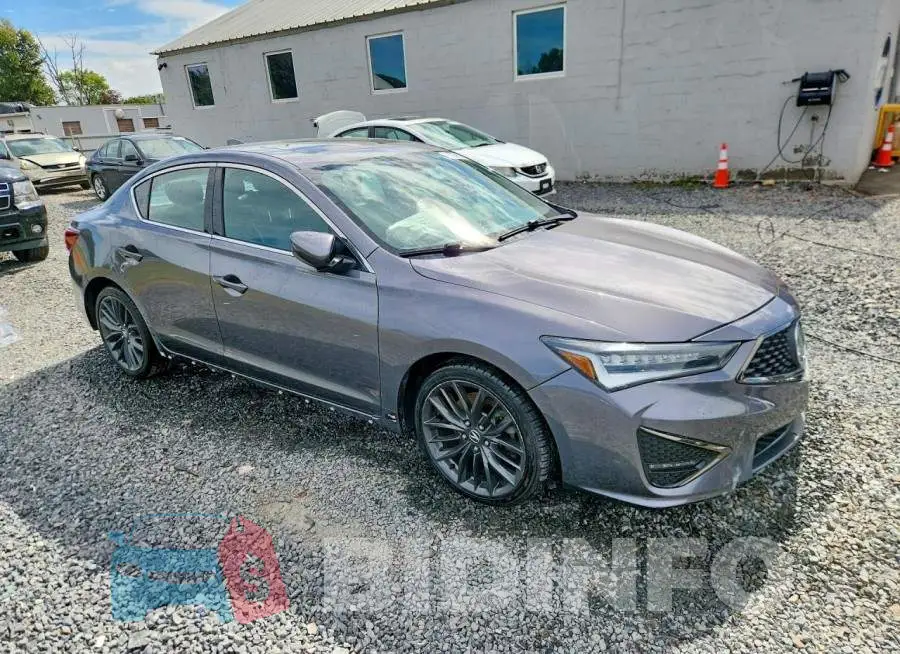 19UDE2F83LA009707 Photo# 4