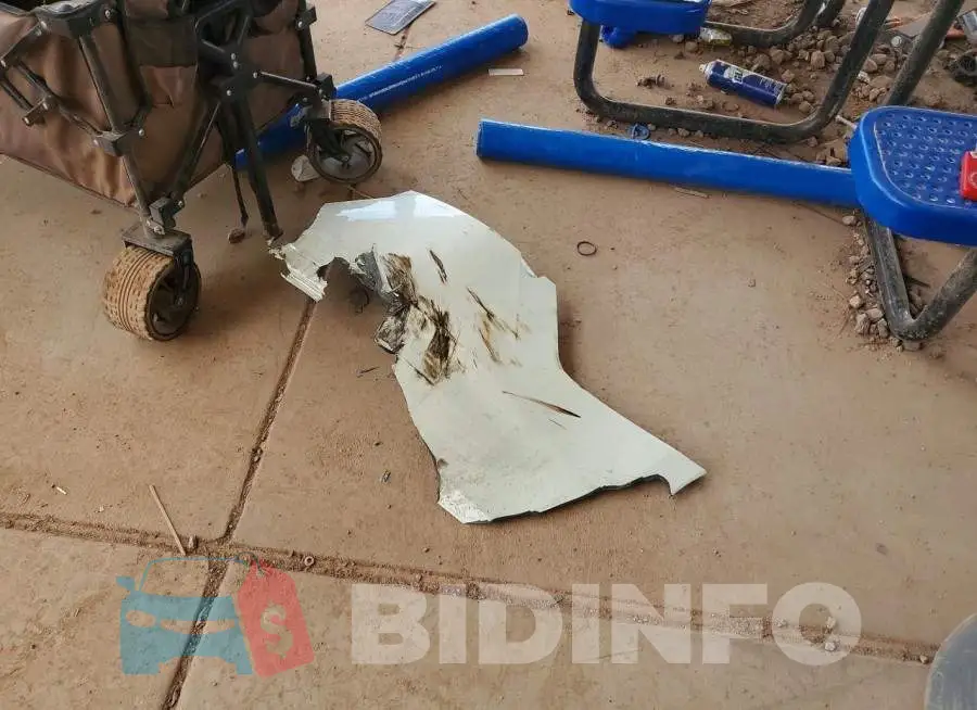 1N4BL4CW7MN318784 Photo# 12