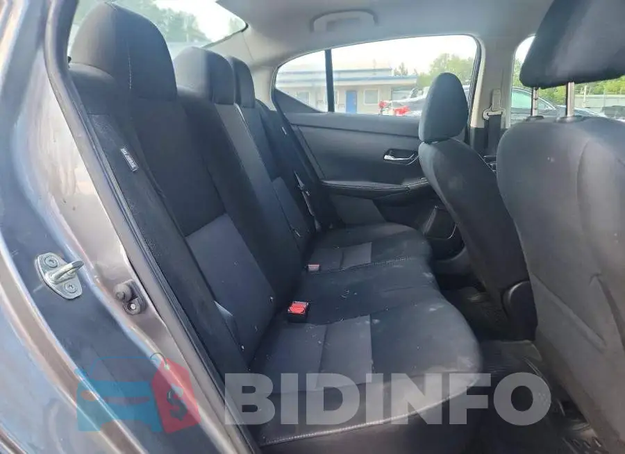 3N1AB8CV1PY221212 Photo# 10