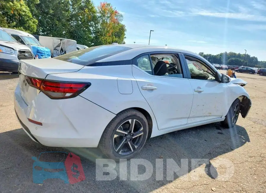 3N1AB8CV5SY284984 Photo# 3