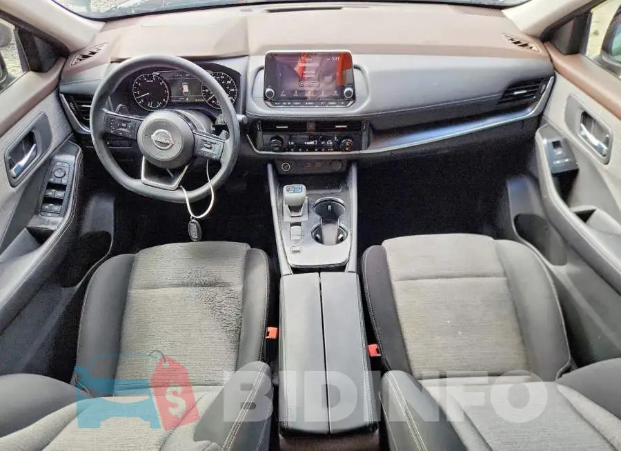 5N1BT3BA2NC675504 Photo# 8