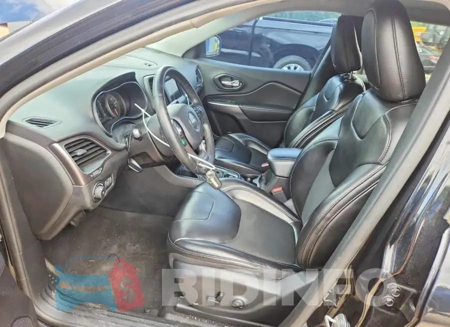 1C4PJLLB1KD403586 Photo# 7