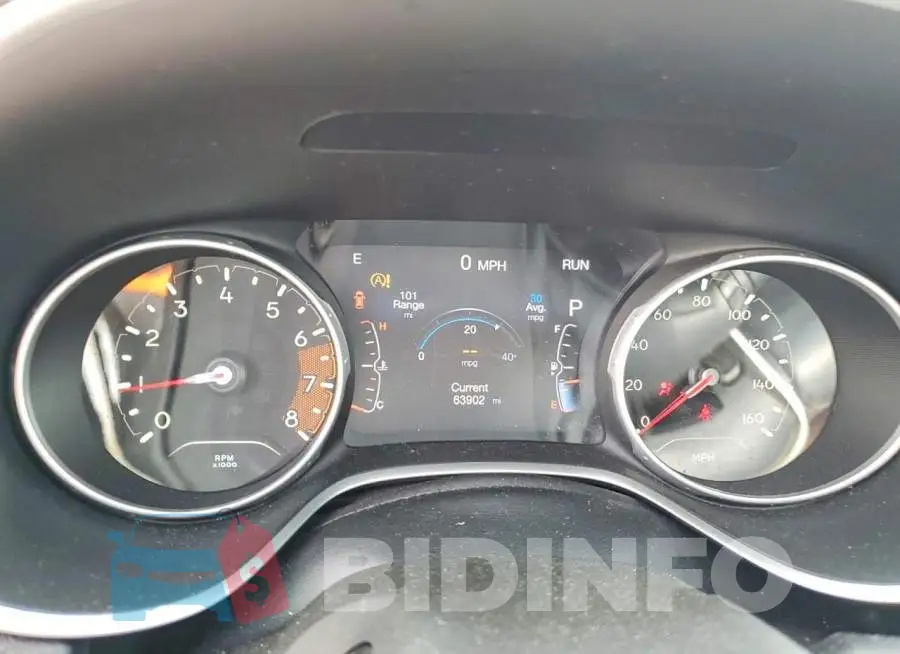 3C4NJDCB6JT267204 Photo# 9