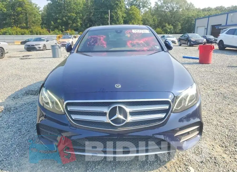 WDDZF4KB8HA235222 Photo# 5