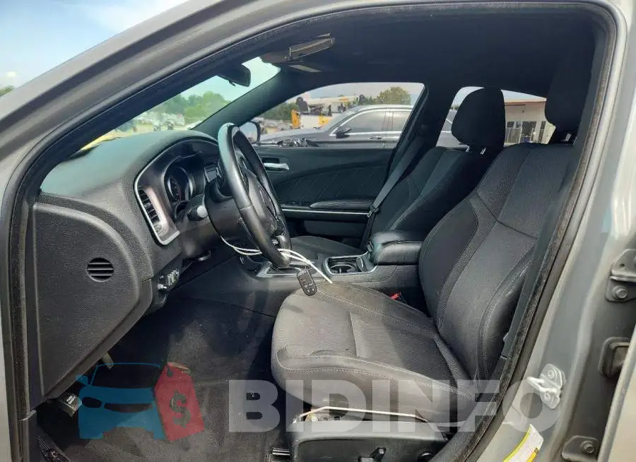 2C3CDXBG2KH625104 Photo# 7