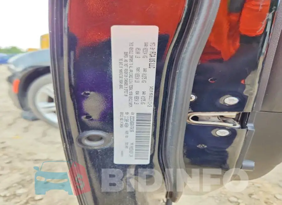 2C3CDXBG6KH760196 Photo# 12