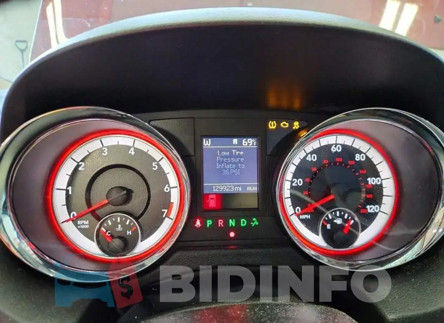 2C4RDGDG8KR653910 Photo# 9