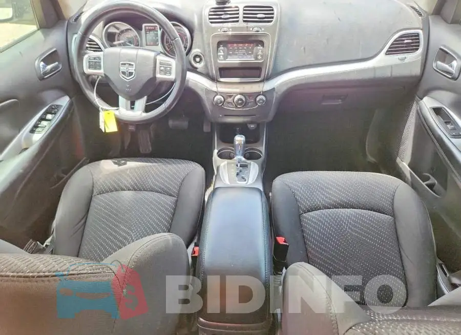 3C4PDCAB5JT444113 Photo# 8