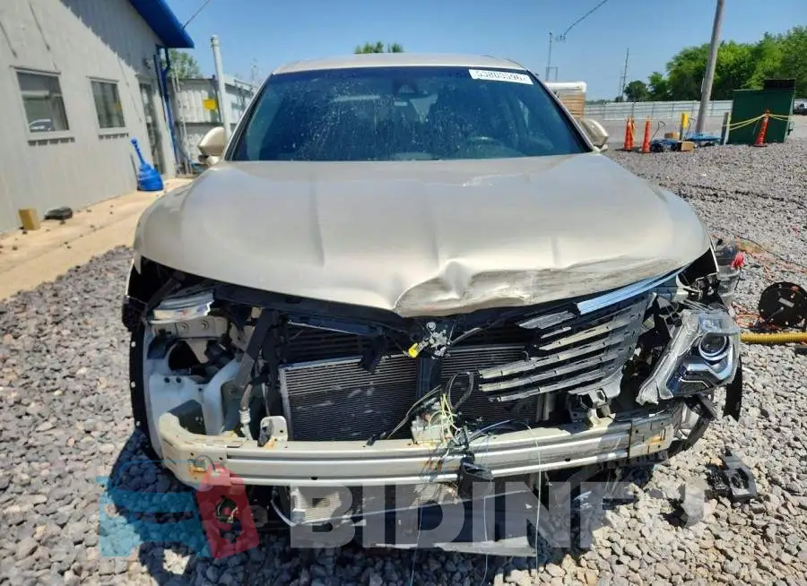 2LMPJ8KR1HBL51841 Photo# 5