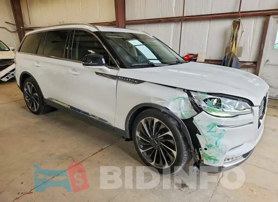 5LM5J7XC9LGL18280 Photo# 4
