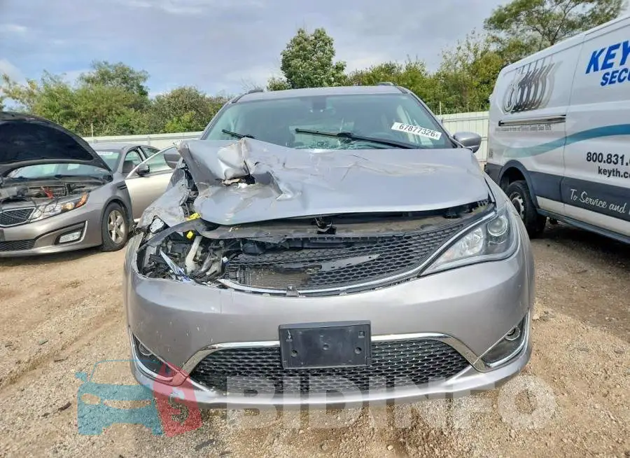 2C4RC1BG3JR277439 Photo# 5