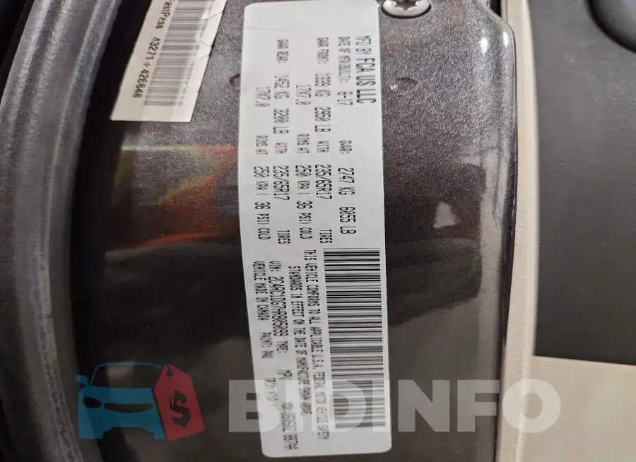 2C4RC1DG7HR805099 Photo# 13