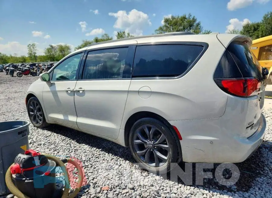 2C4RC1EG7KR746612 Photo# 2