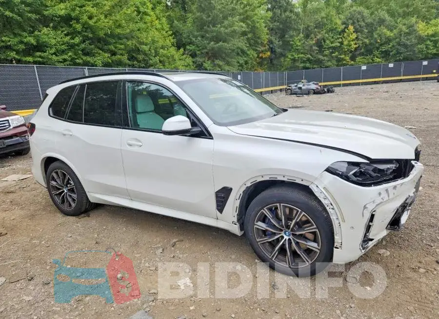 5UX43EU08R9V88155 Photo# 4